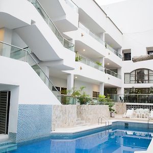 Hotel Dorado